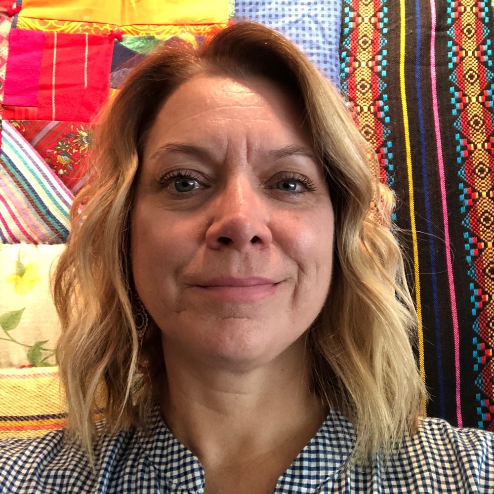 Meet your Posher, Adrienne